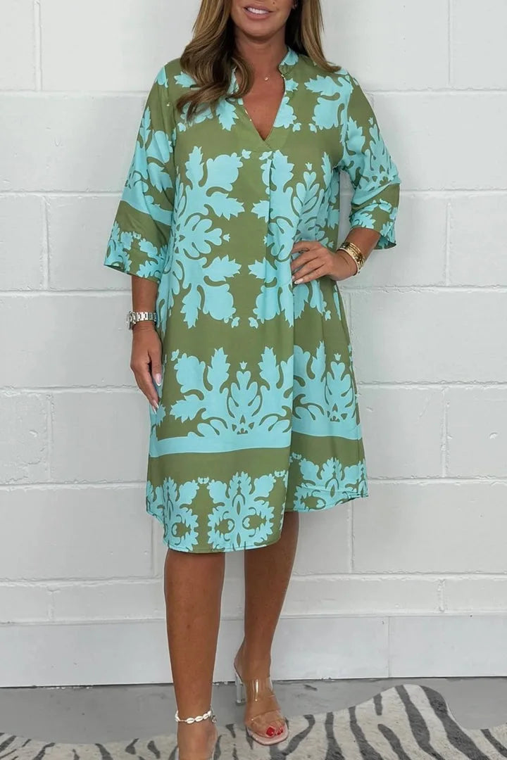 Kaleide™ – Elegant kjole med print