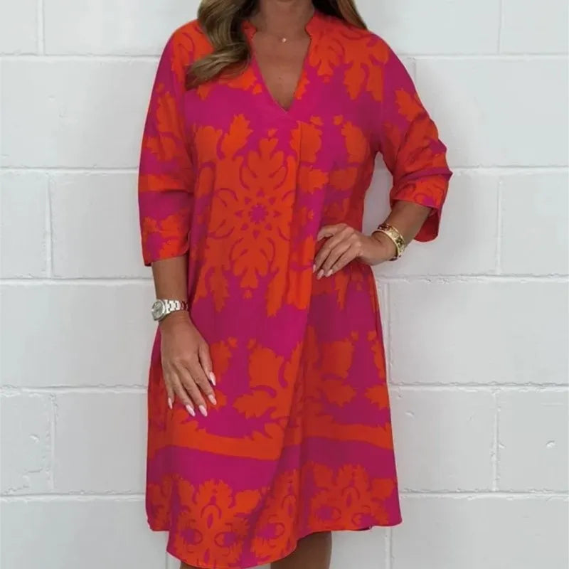Kaleide™ – Elegant kjole med print