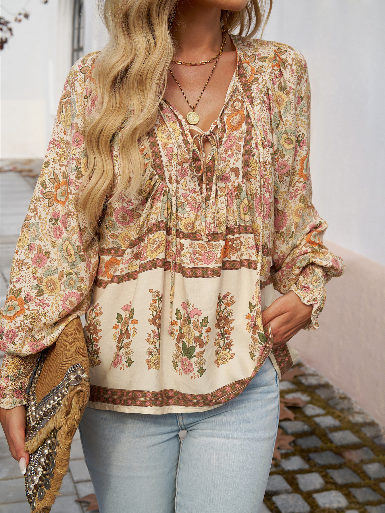 Kaleide™ – Elegant top