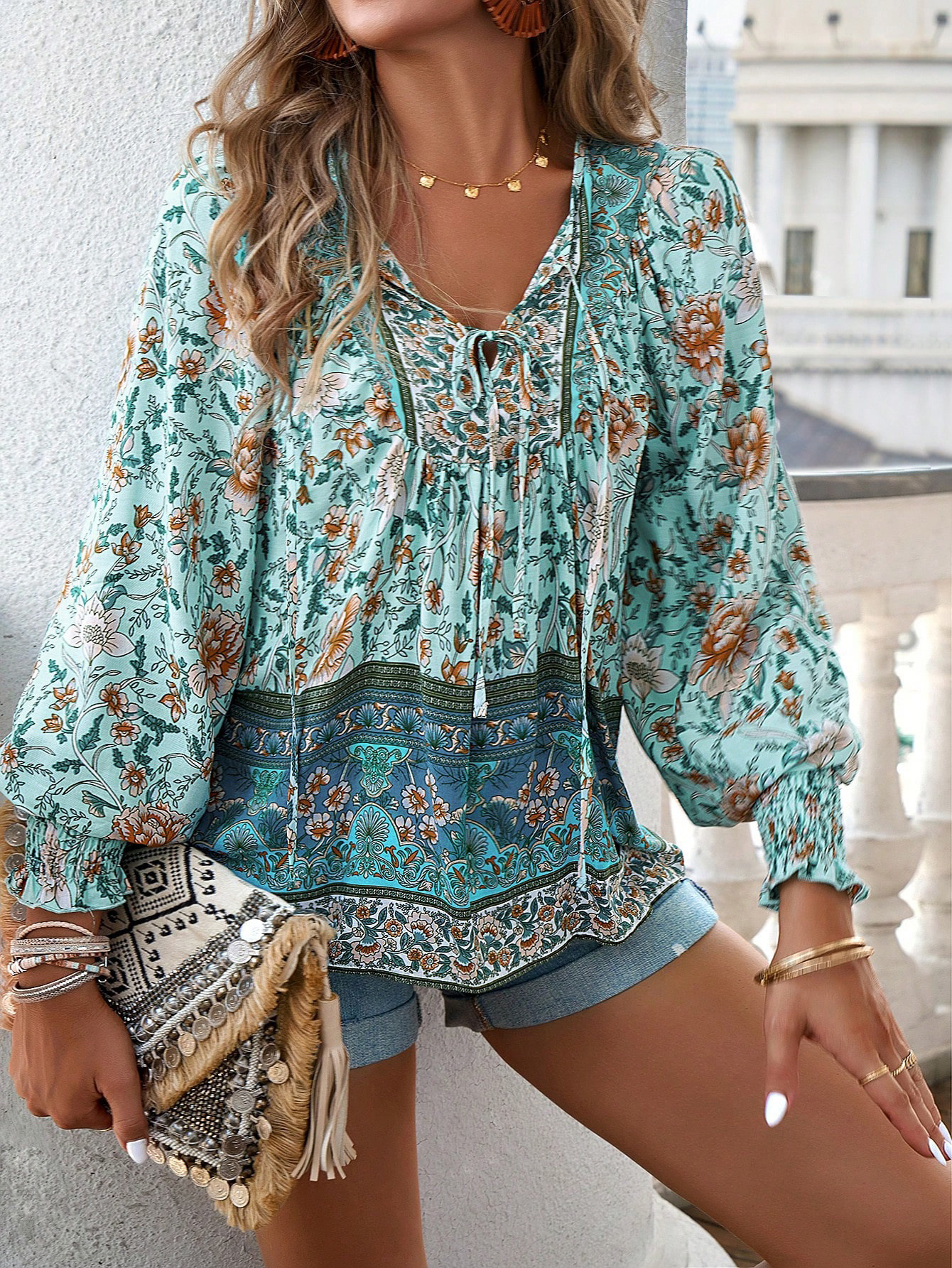 Kaleide™ – Elegant top